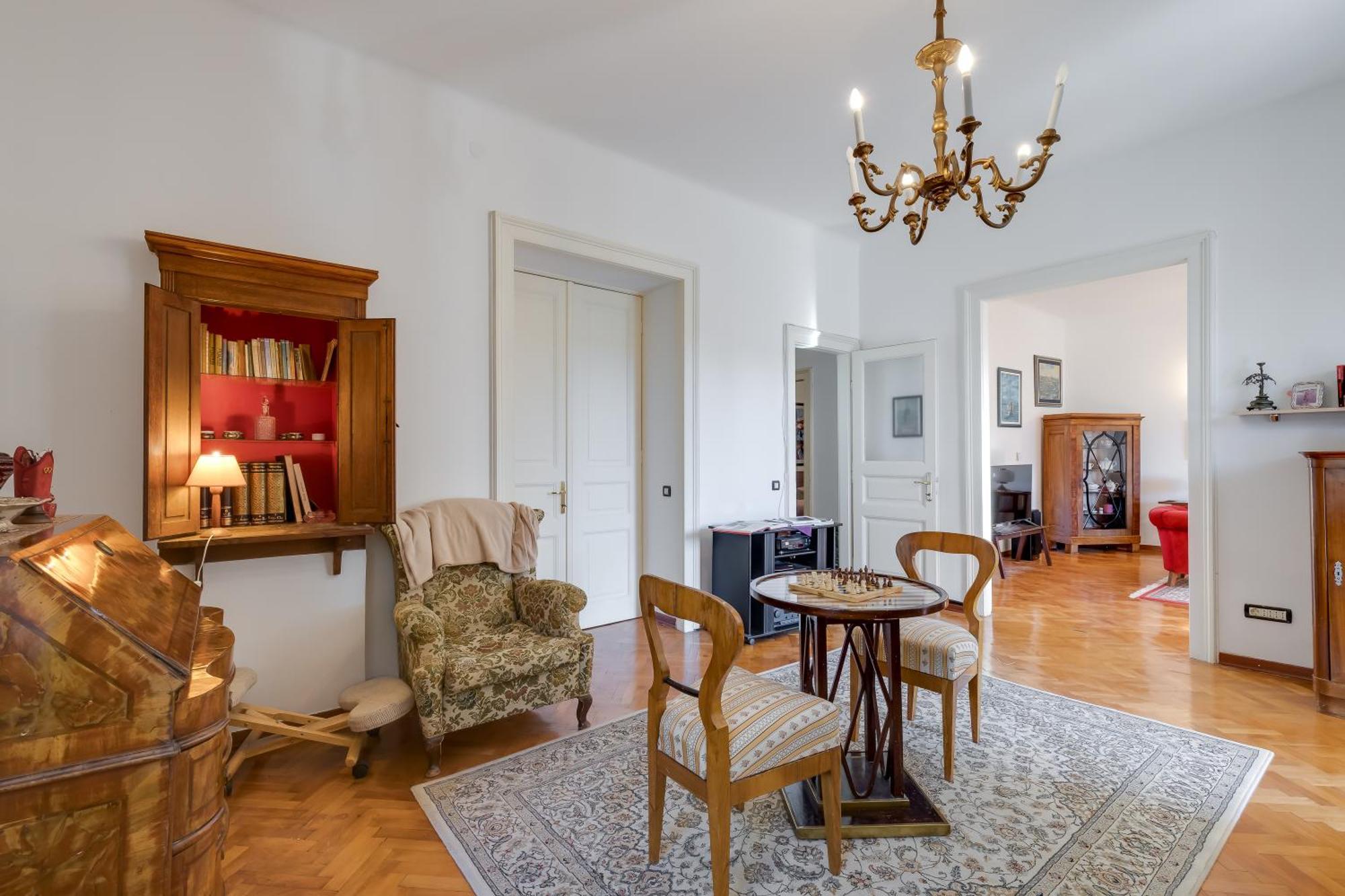 City Apartment With Garden - Happy Rentals غييكا المظهر الخارجي الصورة